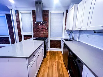 Rented by Voro New York