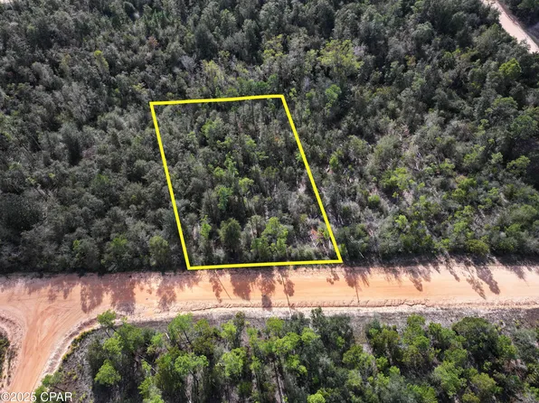 Hillside Dr, Marianna, FL 32448