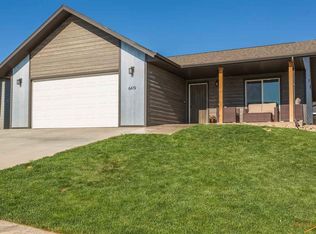 6419 Dunsmore Rd, Rapid City, SD 57702