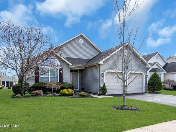 111 Enclave Boulevard, Lakewood, NJ 08701