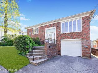 12 Endor Ave, Staten Island, NY