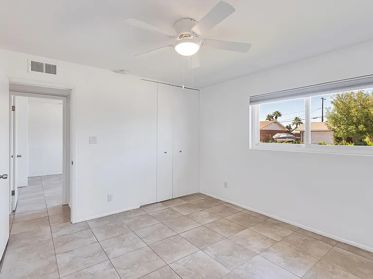 8513 E Rancho Vista Dr — Photo 17