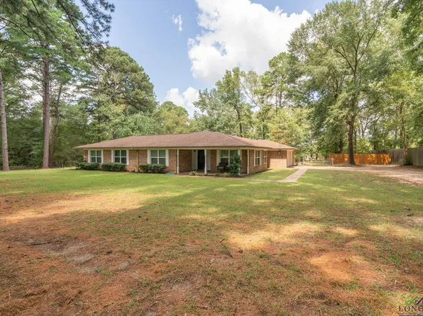 332 Hall Dr, Longview, TX 75605