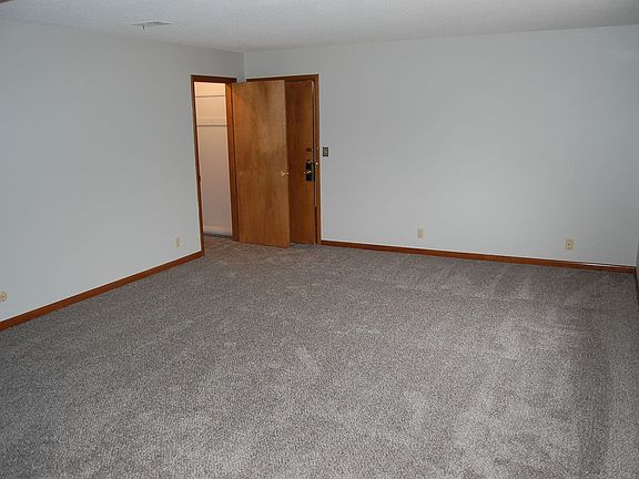 5th image of 401 N 57th St APT 12