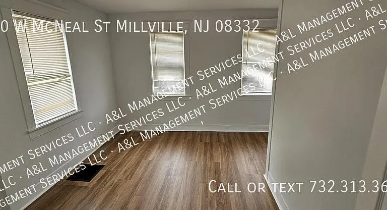 210 W McNeal St — Photo 16