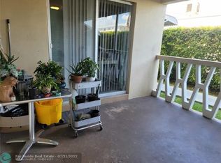 900 Atlantic Shores Blvd APT 132, Hallandale, FL 33009