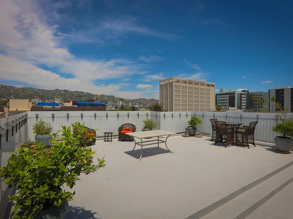 rooftop deck