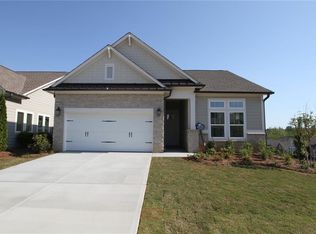 6820 Bungalow Rd, Flowery Branch, GA 30542