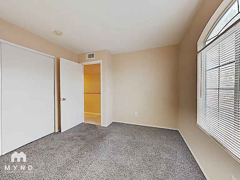 816 Angel Star Ln — Photo 12