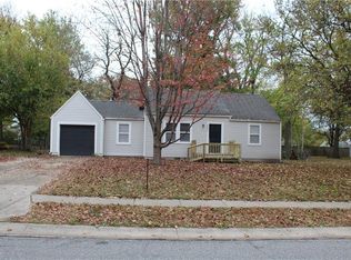 8321 Riley St, Overland Park, KS 66212