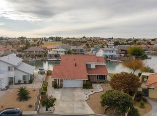 18196 Pier Dr, Victorville, CA 92395