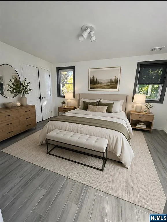 3 bed, 1.0 bath, $3,100 — Photo 3
