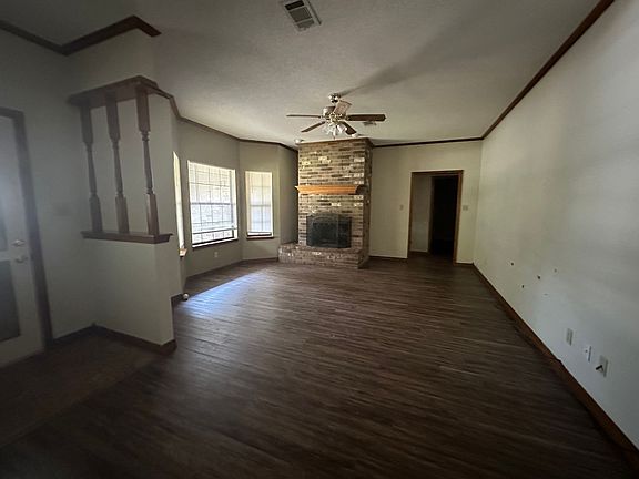 2nd image of 1008 S Seattle Ave