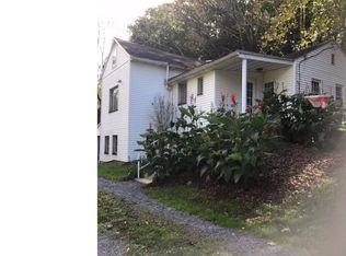 1049 Shurr Rd, Leesport, PA 19533
