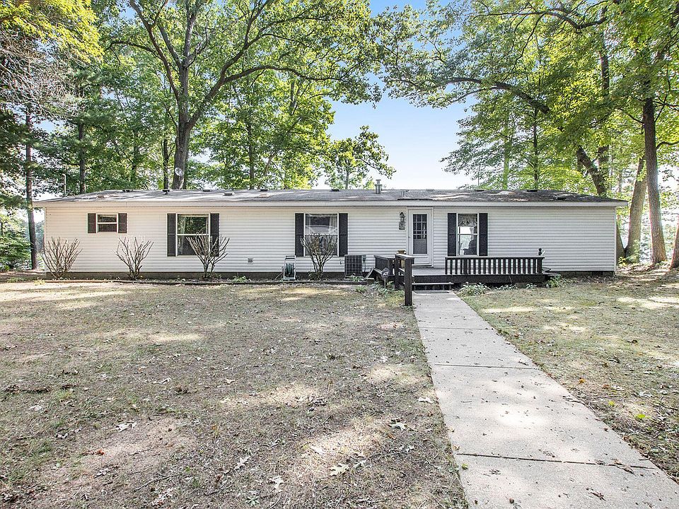 1009 Lake St, Pullman, MI 49450 Zillow