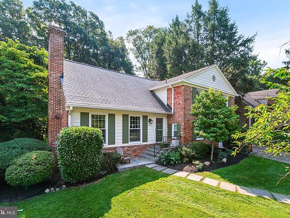 2nd image of 11715 Magruder Ln