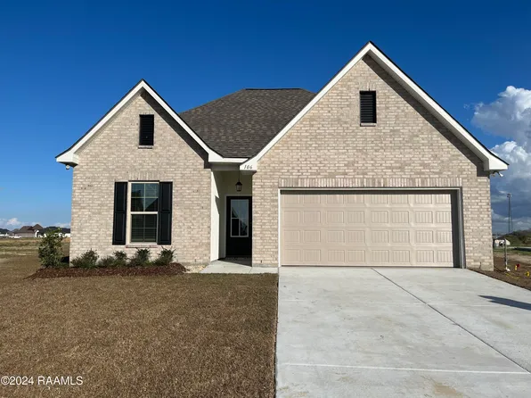 106 Bejeweled Ave, Youngsville, LA 70592