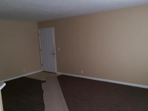 4005 W Memory Ln, Wichita, KS