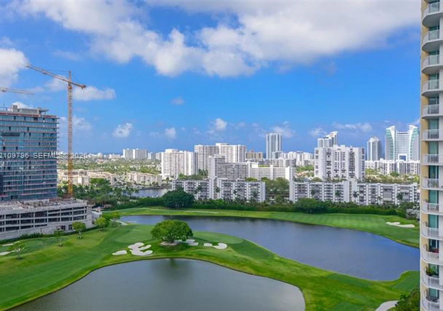 1745 E Hallandale Beach Blvd cu-1903W, Hallandale Beach, FL 33009 — Photo 2