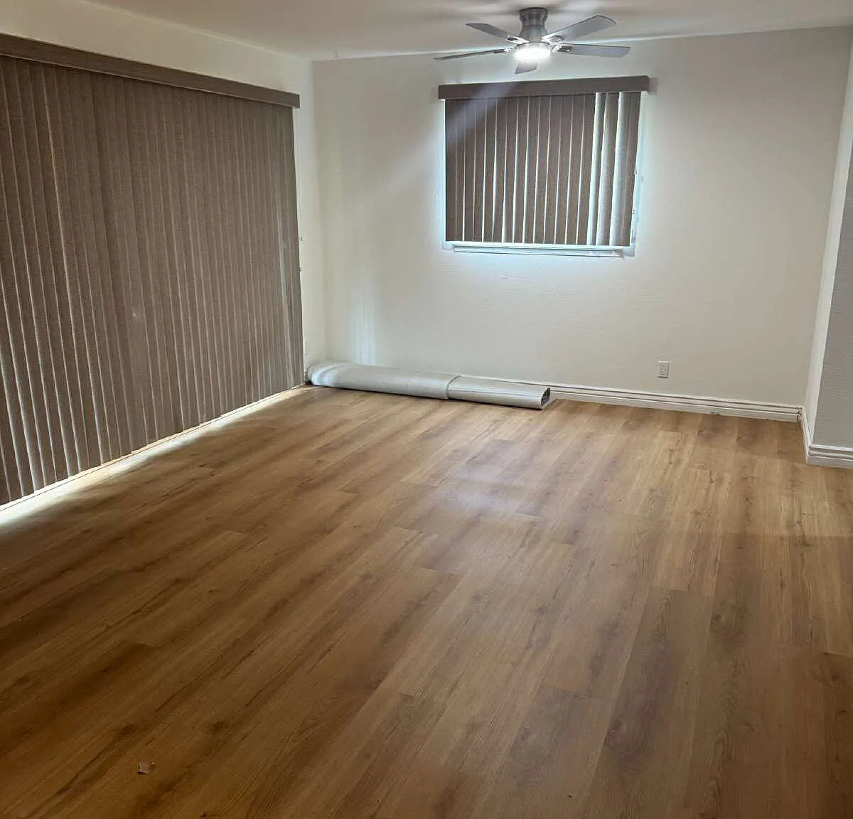 4 bed, 2.0 bath, 1352 sqft, $5,500 — Photo 3