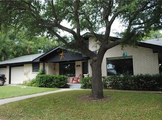 1405 Haven Dr, Comanche, TX 76442