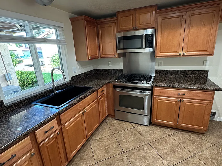5627 Boot Way — Photo 4