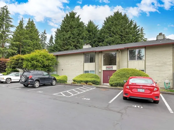 17529 151st Avenue SE #7-8, Renton, WA 98058