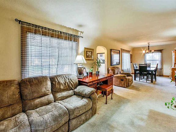 5th image of 8807 E Boone Ave