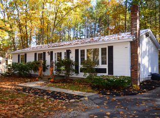 42 Raydon Road Ext, York, ME 03909