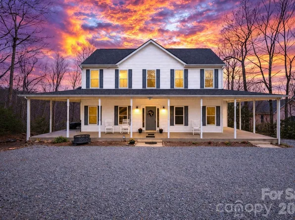 11 Starlight Dr, Black Mountain, NC 28711