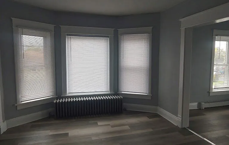 729 Montana Ave #A — Photo 5