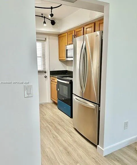 2431 SW 82nd Ave #204 — Photo 3