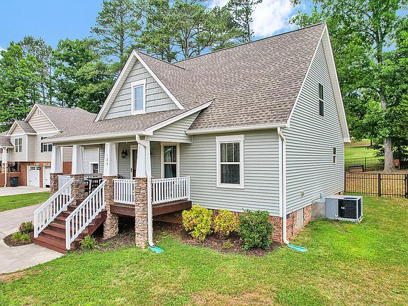 2nd image of 123 Silver Springs Trl NW