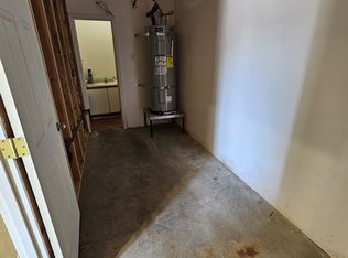 16011 Lower Harbor Rd #Com, Brookings, OR 97415