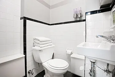 Rented by (Legacy) Elegran