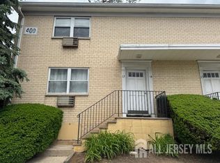 400 Cranbury Rd APT 15, East Brunswick, NJ 08816