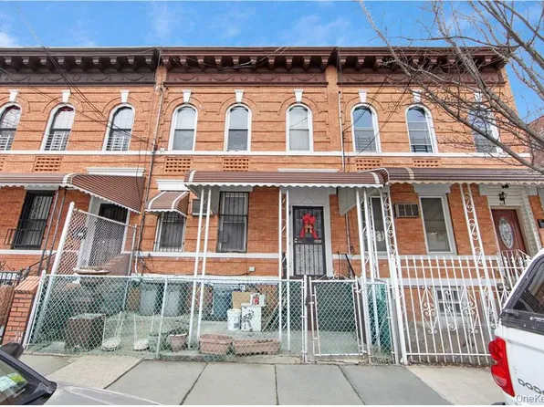 613 Linwood St, Brooklyn, NY 11208