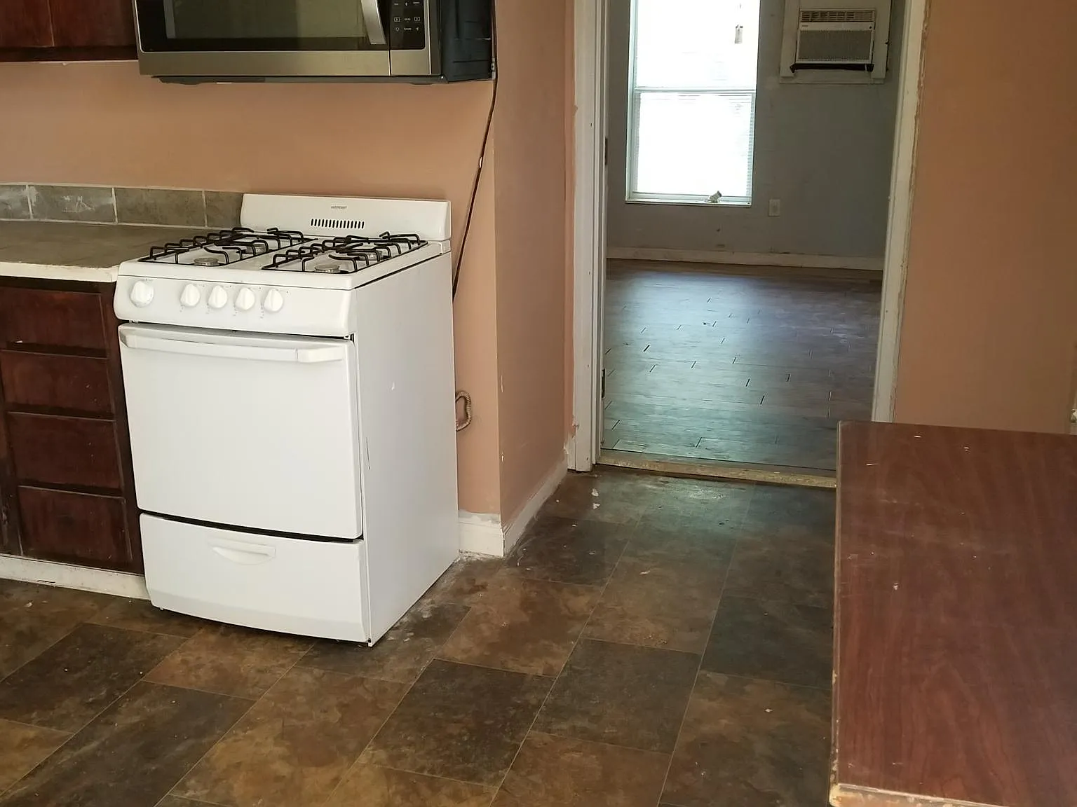 2850 Ranger Dr — Photo 1