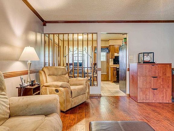 5th image of 3413 Cloudland Dr