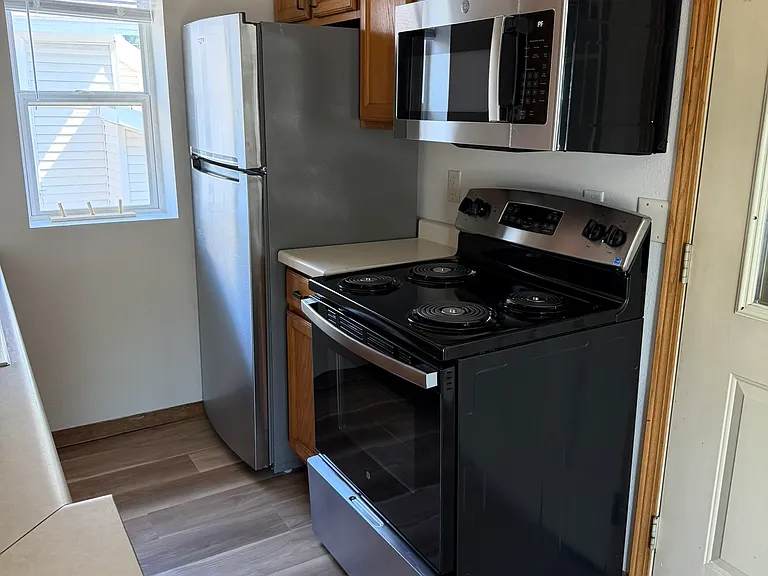 1519 1/2 Wilson St #B — Photo 3