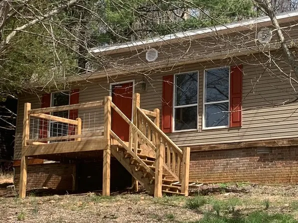 1564 Boone Dr, Cookeville, TN 38506