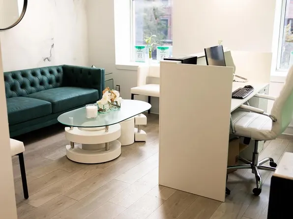 129 Washington Street image 1 of 9