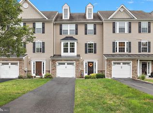 232 Tall Trees Cir, Downingtown, PA 19335
