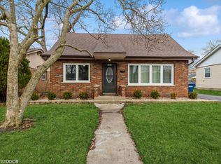 7322 W 113th St, Worth, IL