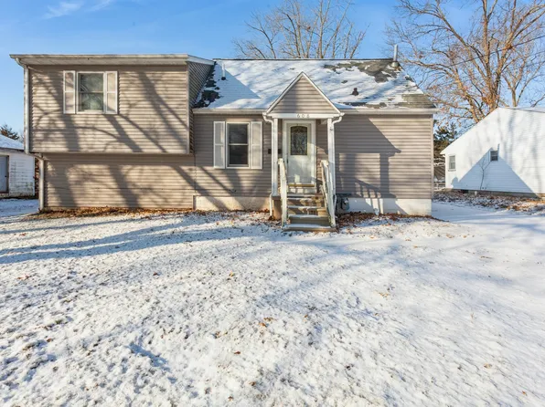 608 Avenue D, Rock Falls, IL 61071