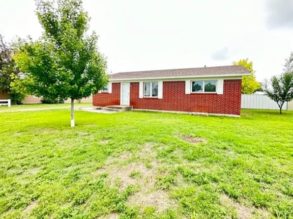 310 NE 3rd St, Boise City, OK 73933