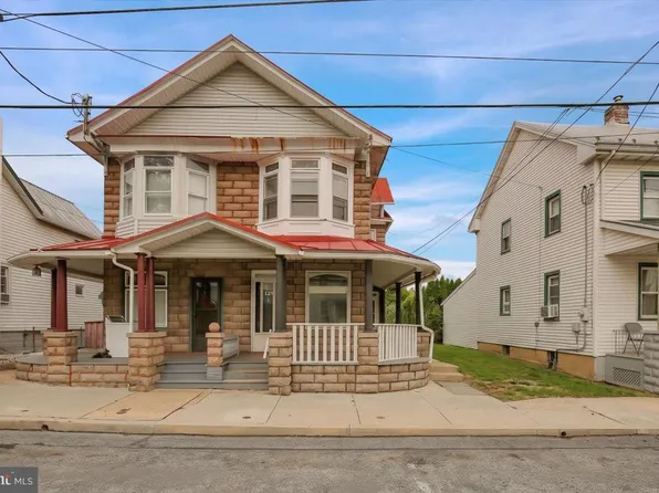 129 N Main St, Bernville, PA 19506