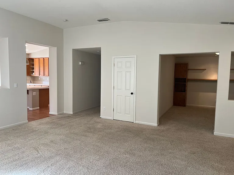 4501 Waitsfield Cir — Photo 11
