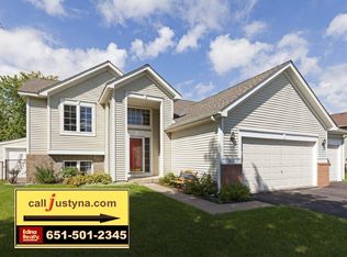 3928 Benjamin Dr, Woodbury, MN 55125