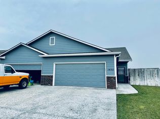 1403-1405 N Azena St, Andover, KS 67002